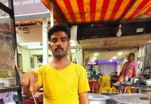 एलपीजीचा तुटवडा असूनही पारंपारिक स्वयंपाकामुळे पुण्यात रमजान खाद्यपदार्थांचे स्टॉल चालू राहतात