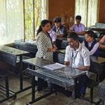 विनाअनुदानित महाविद्यालये खाजगी विद्यापीठांमध्ये रूपांतरित करण्यासाठी धोरण तयार करण्यासाठी तज्ञांची समिती.