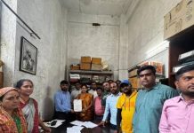 वारंवार वीजपुरवठा खंडित होत असल्याने रावेत, किवळे रहिवासी, नगरसेवक महावितरणच्या अधिकाऱ्यांना भेटले