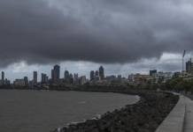 मुंबईकरांना फुटणार घाम! येत्या दोन दिवसात उकाडा अन् वादळी पाऊसही; हवामान विभागाचा इशारा