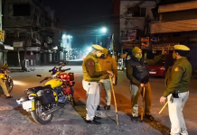 पुण्यात संचारबंदी लागू नाही, व्हायरल दाव्यांच्या दरम्यान पोलिसांनी स्पष्टीकरण दिले