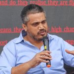 राष्ट्रवादीच्या कार्यकर्त्यांनी हडपसर दारूच्या अड्ड्याची तोडफोड केली; विरोधक मृत्यूसाठी सरकारच्या निष्क्रियतेला जबाबदार धरतात